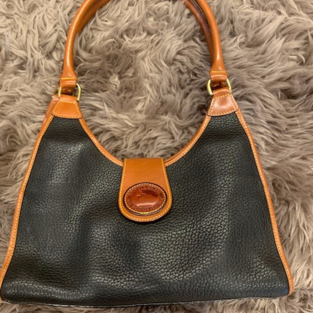Dooney & Bourke Pebble Hobo Bag & matching wallet - Picture 6 of 13